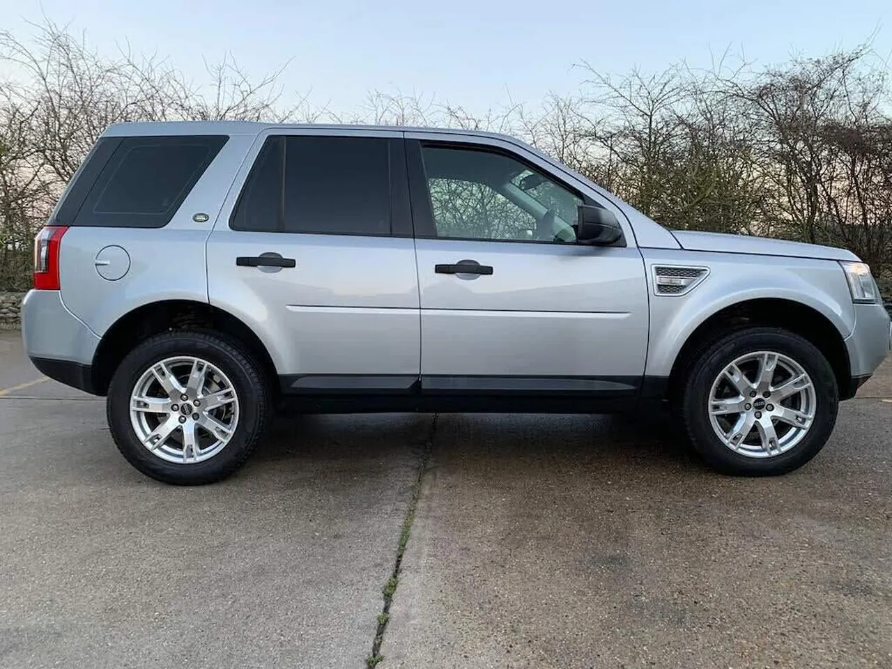 Land Rover Freelander 2 2008 photo 2