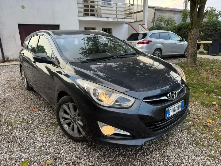 Hyundai I40