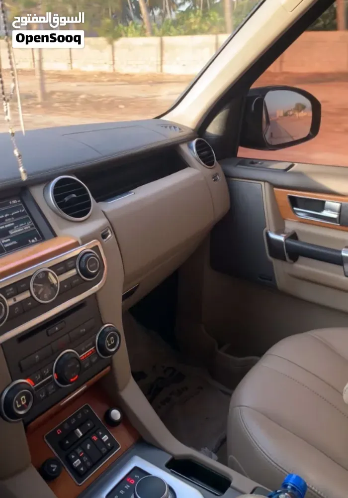 Land Rover Lr4 2014 photo 3