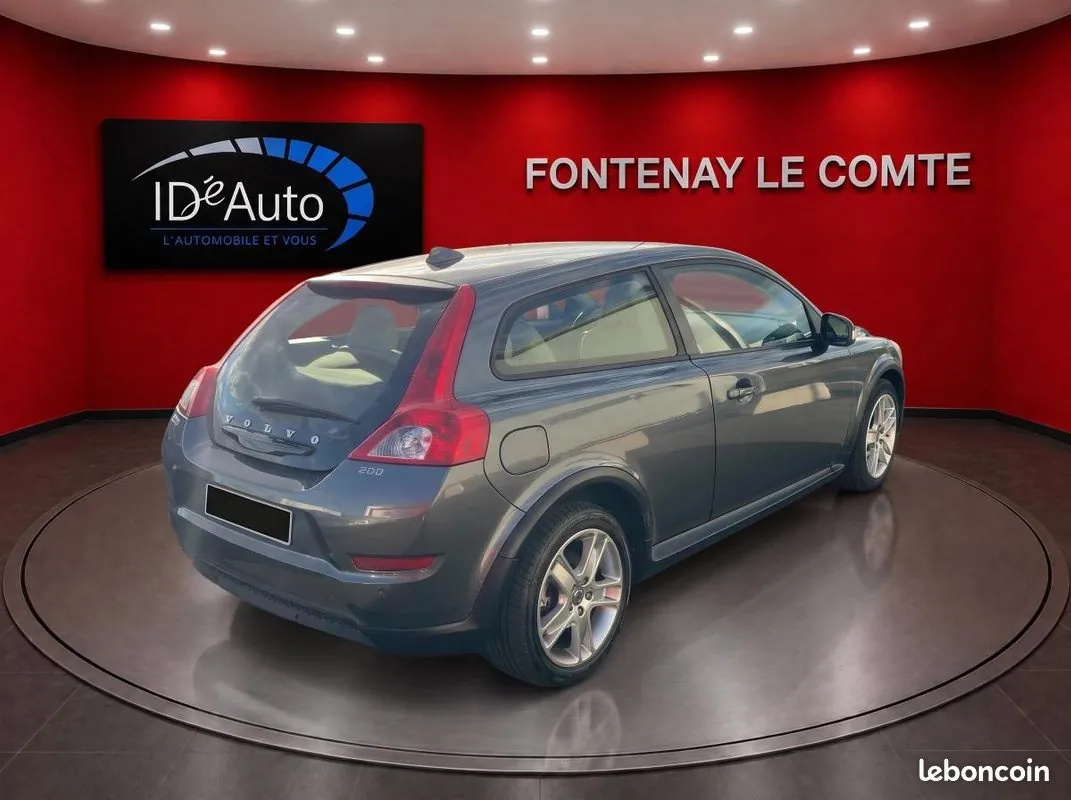 Volvo C30 2010 photo 5