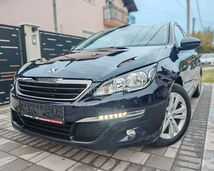Peugeot 308 2017 photo 3