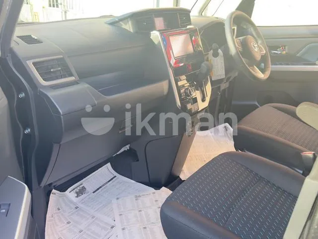 Toyota Roomy 2023 photo 5