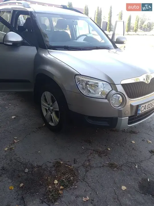 Skoda Yeti 2009 photo 3