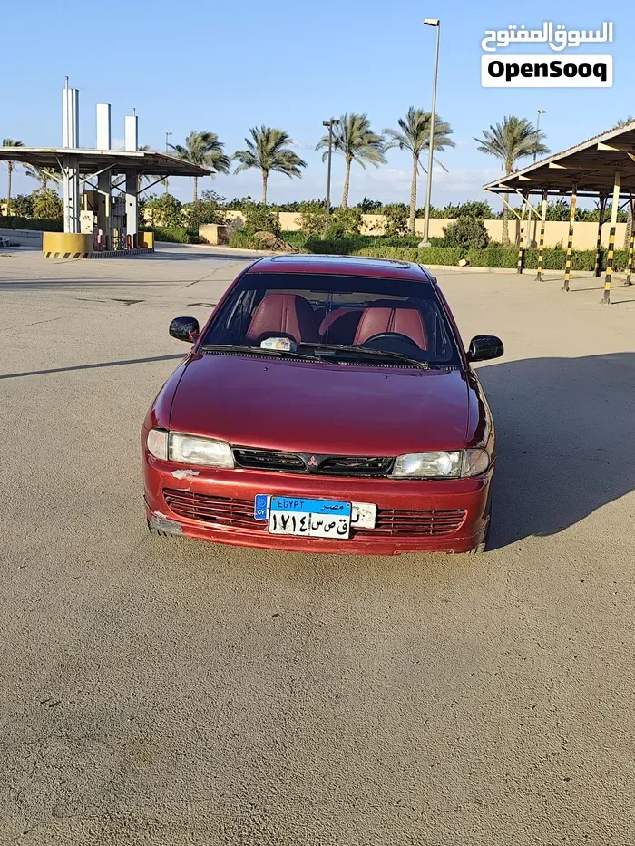 Mitsubishi Lancer 1993 photo 2