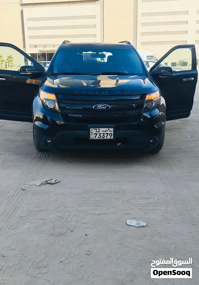 Ford Explorer 2013 photo 4