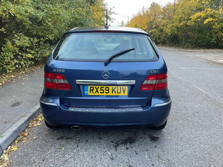 Mercedes-Benz B-Class 2009 photo 4