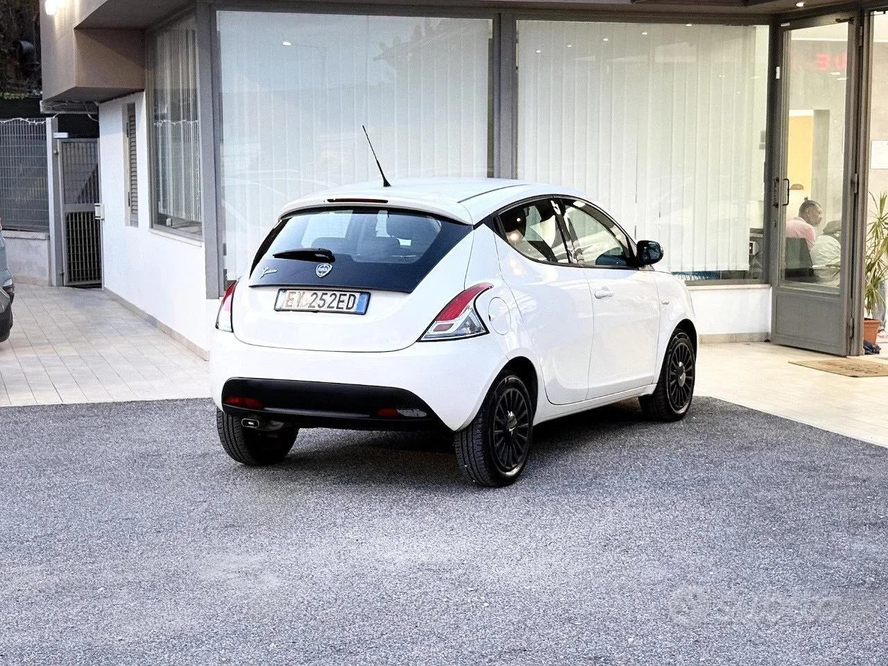 Lancia Ypsilon 2014 photo 5