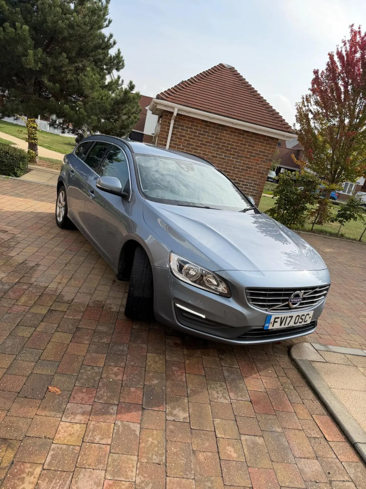 Volvo V60 2017 photo 2