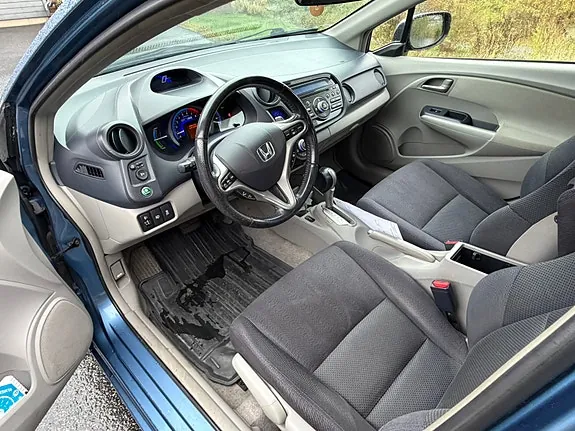 Honda Insight 2011 photo 5