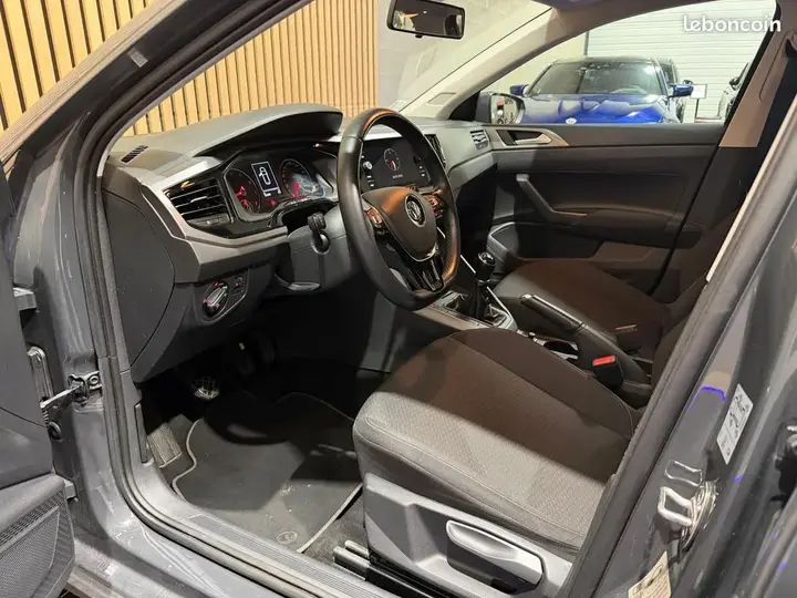 Volkswagen Polo 2018 photo 3