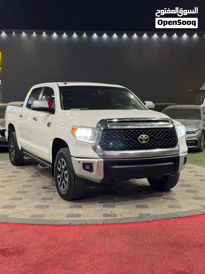 Toyota Tundra 2015 photo 2