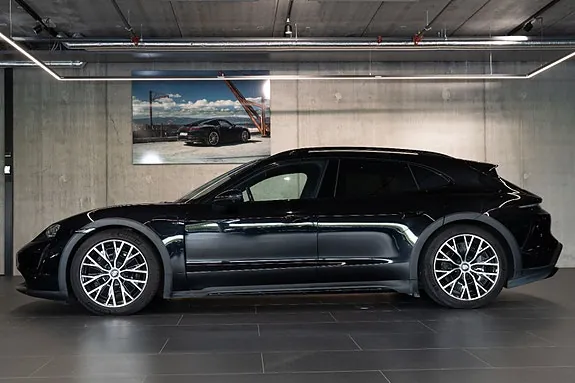 Porsche Taycan Cross Turismo 2022 photo 2