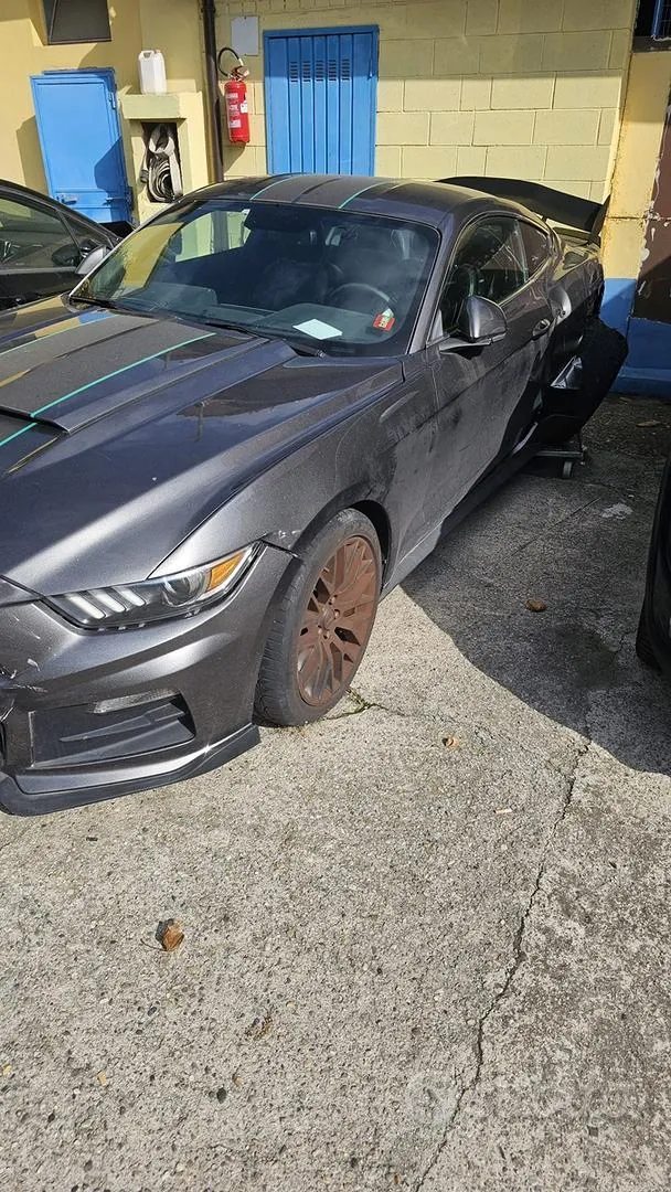 Ford Mustang 2015 photo 3