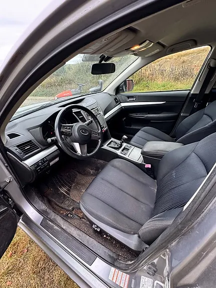 Subaru Legacy 2010 photo 4