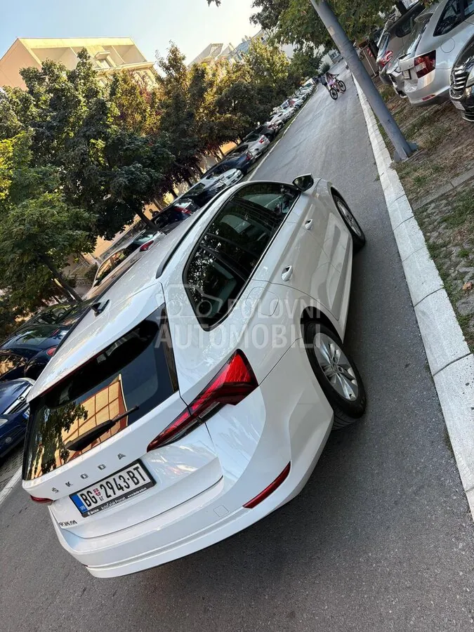 Skoda Octavia 2021 photo 4