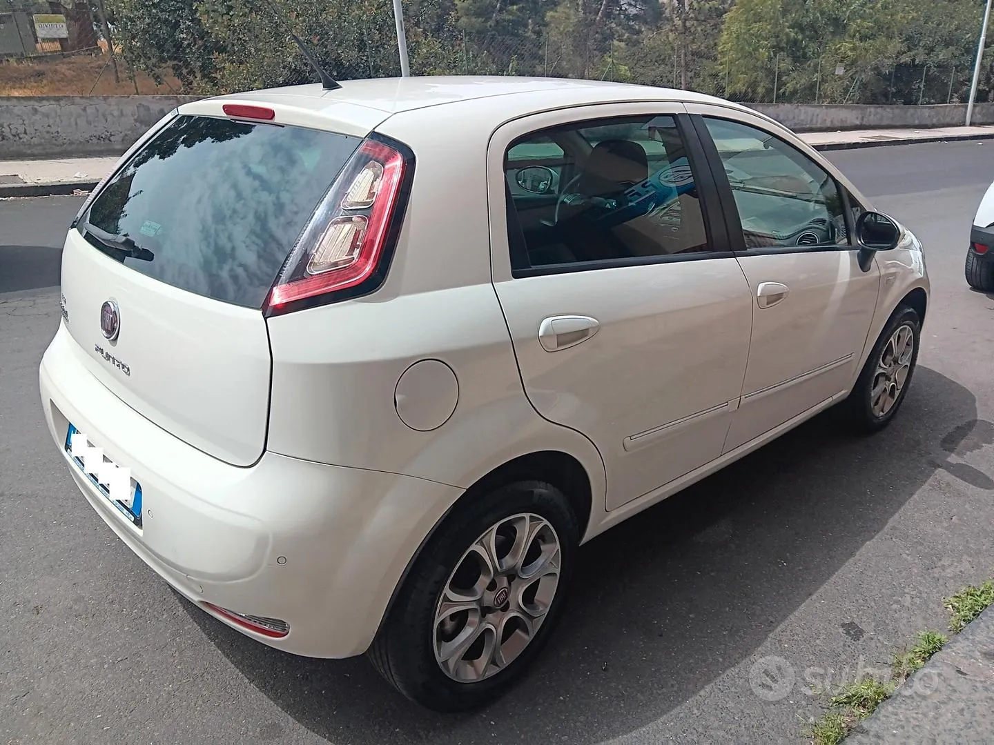 Fiat Punto 2014 photo 5