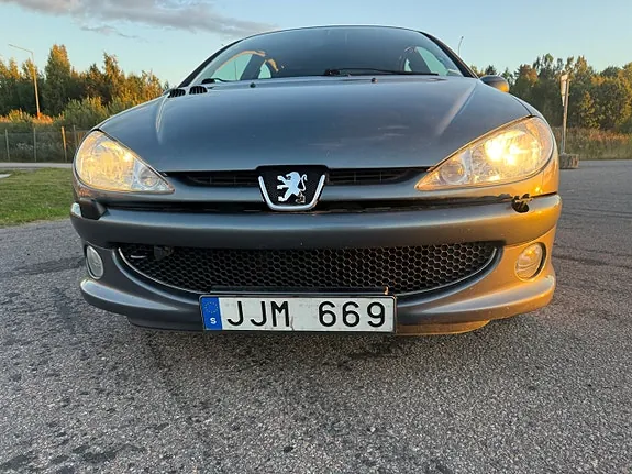 Peugeot 206 2007 photo 2