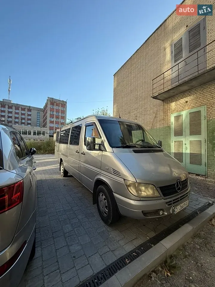 Mercedes-Benz Sprinter