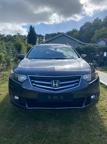 Honda Accord 2009 photo 2