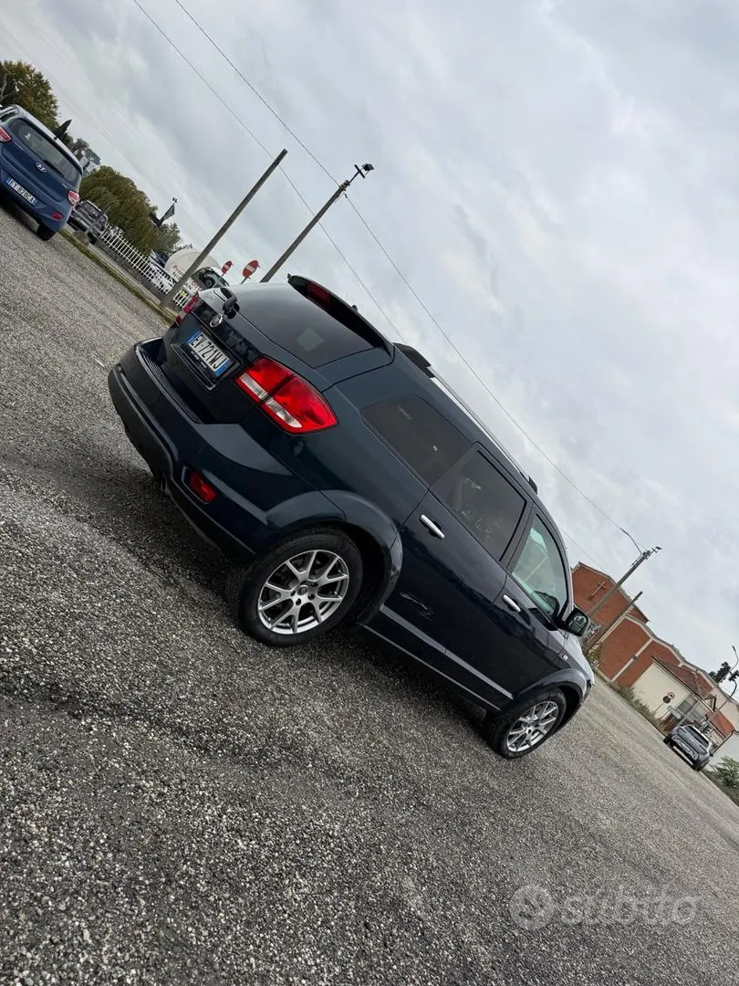 Fiat Freemont 2015 photo 2