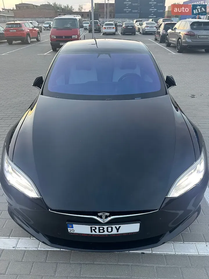 Tesla Model S 2017 photo 4