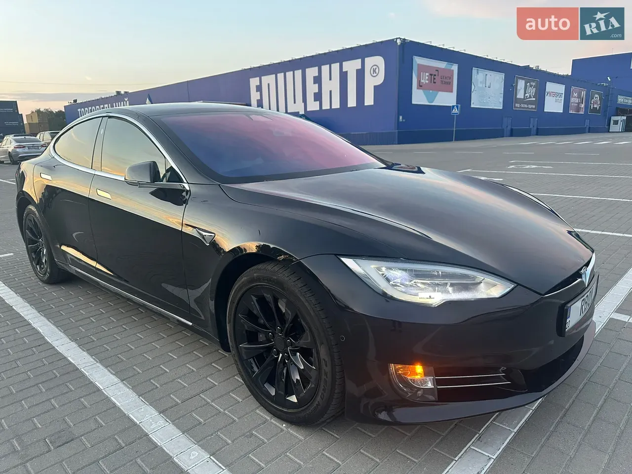 Tesla Model S