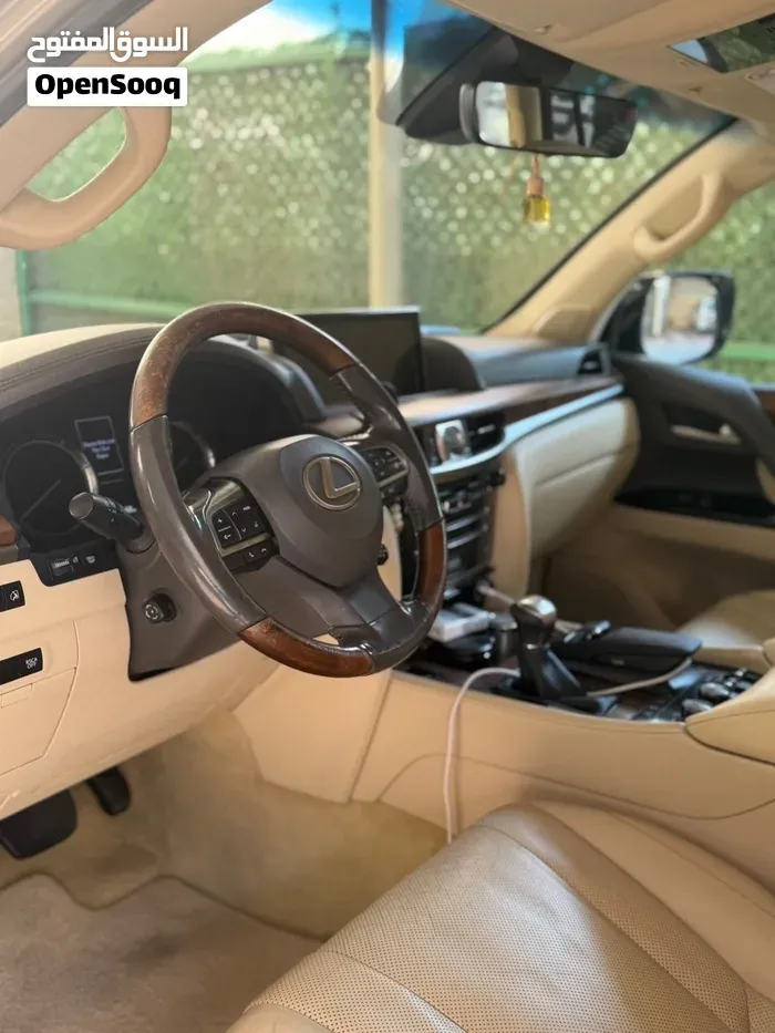 Lexus Lx 570 2016 photo 4