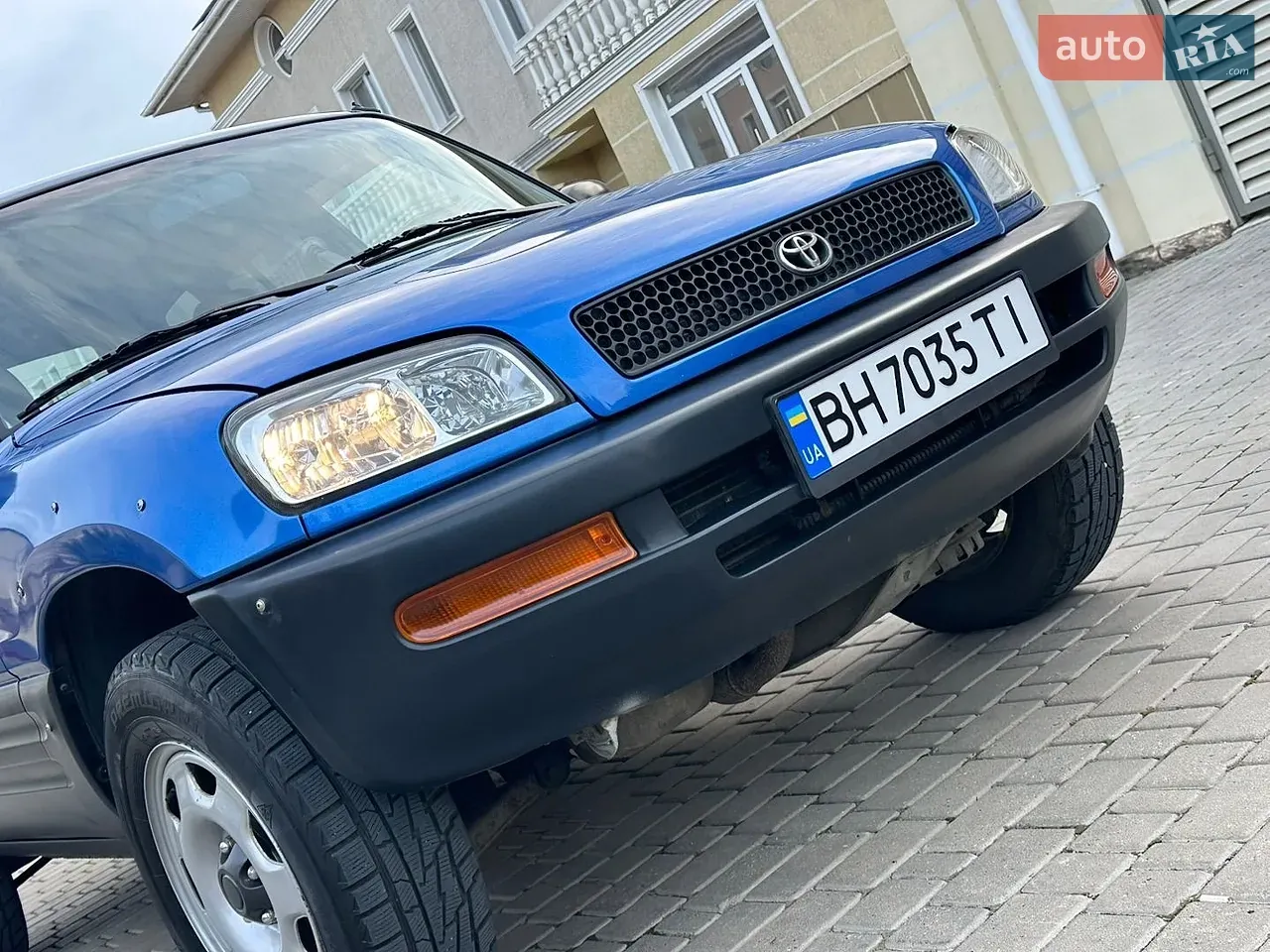Toyota Rav4 1996 photo 3