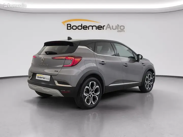 Renault Captur 2023 photo 5