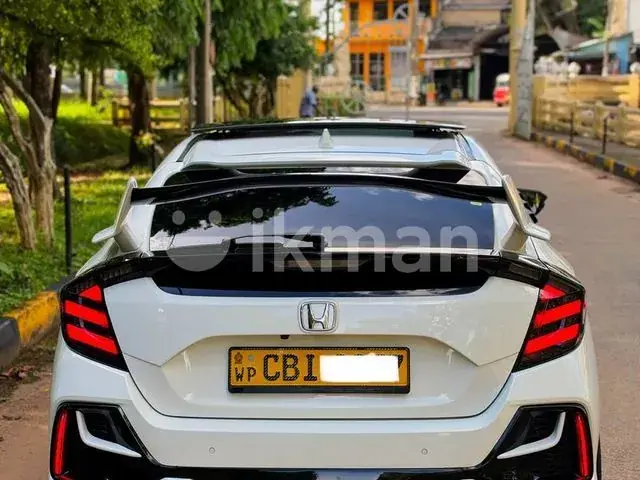 Honda Civic 2019 photo 3