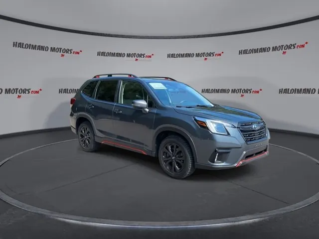 Subaru Forester 2023 photo 2
