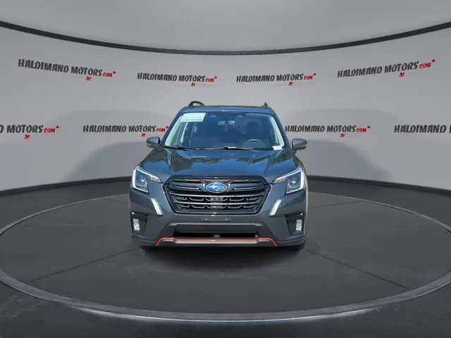 Subaru Forester 2023 photo 3