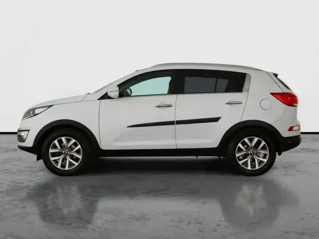 Kia Sportage 2015 photo 2