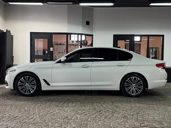 BMW 520D 2019 photo 2