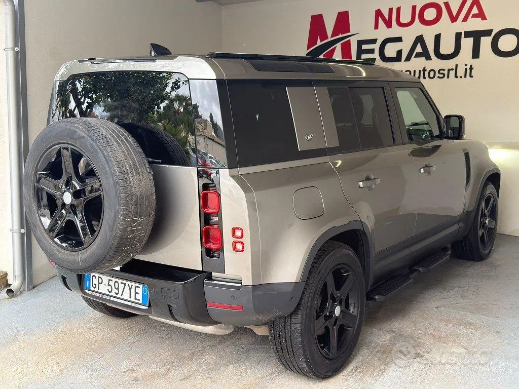 Land Rover Defender 2024 photo 5