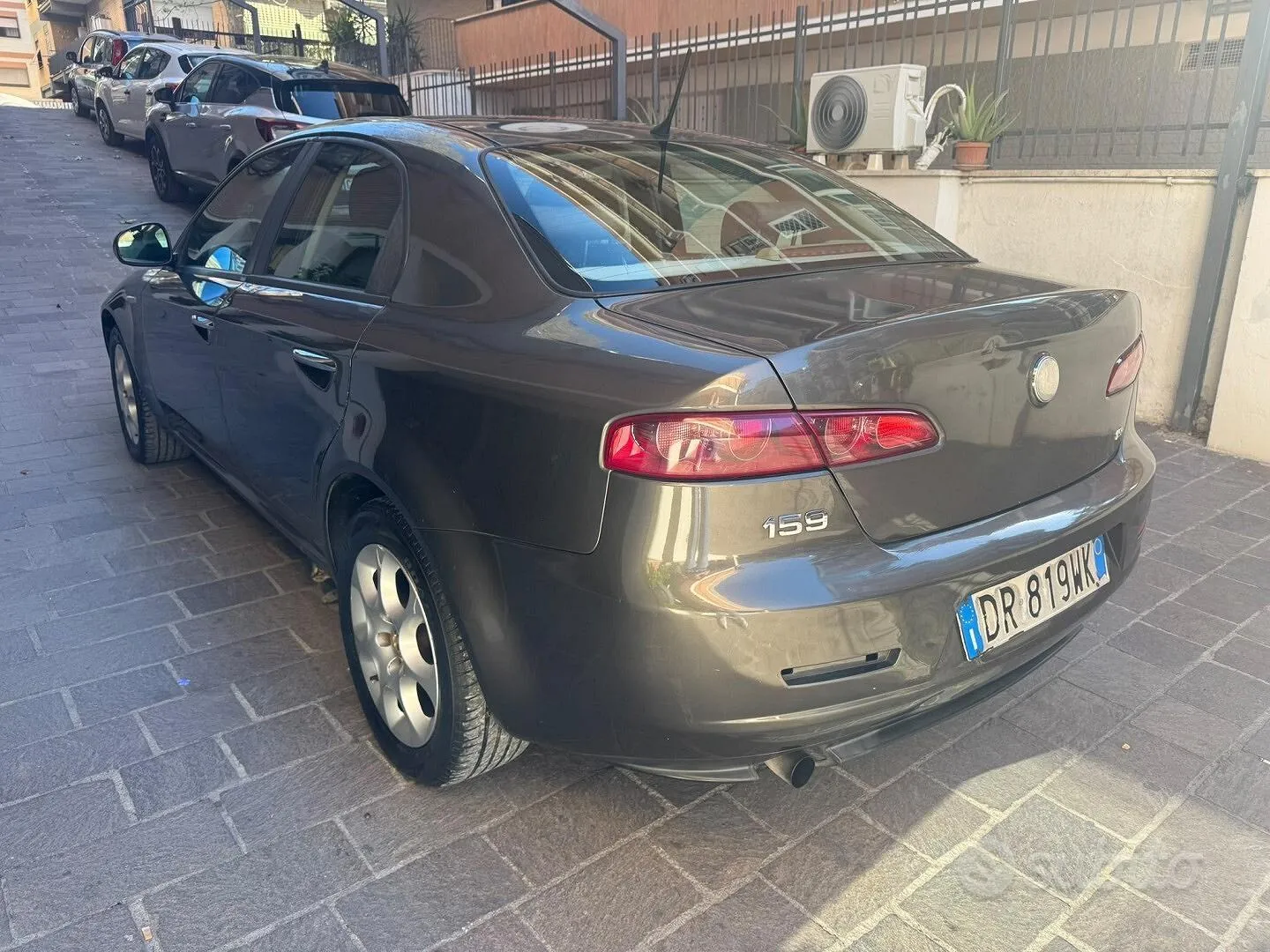 Alfa Romeo 159 2008 photo 4