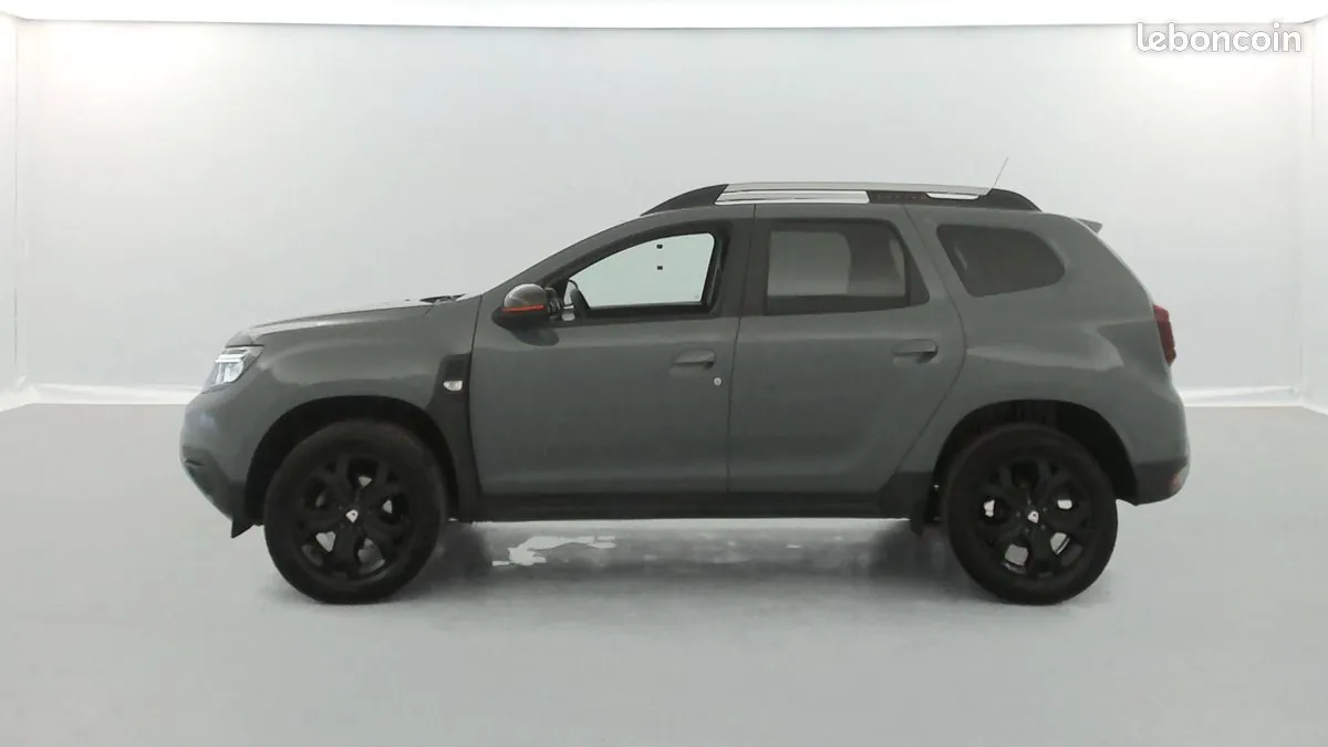 Dacia Duster 2022 photo 2