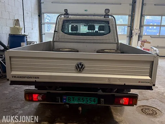 Volkswagen Transporter 2018 photo 4