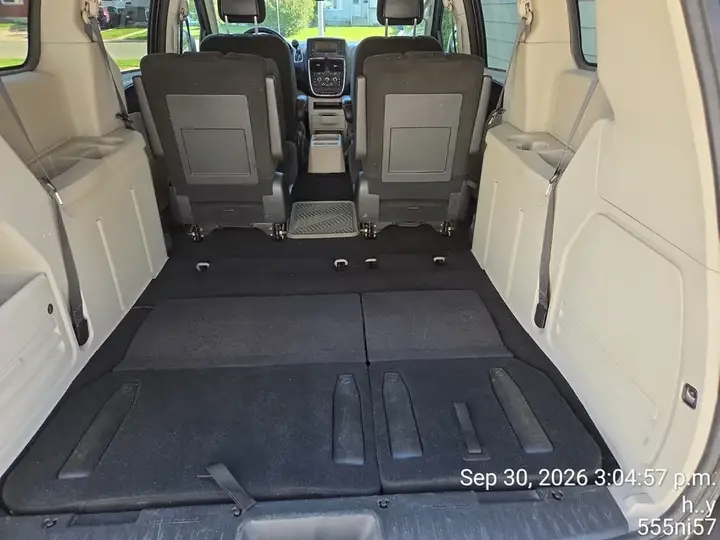 Dodge Grand Caravan 2017 photo 4