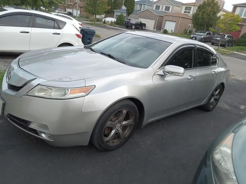 Acura Tl 2011 photo 2