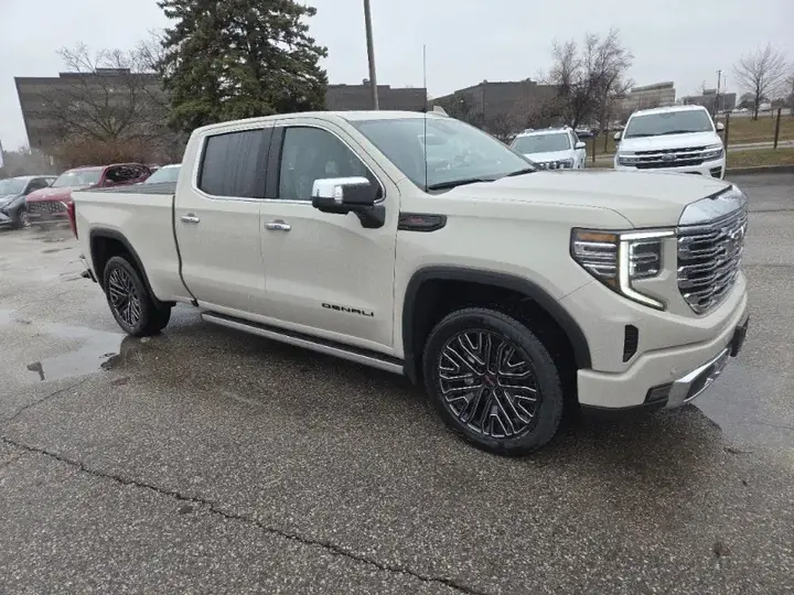 GMC Sierra 1500 2026 photo 3