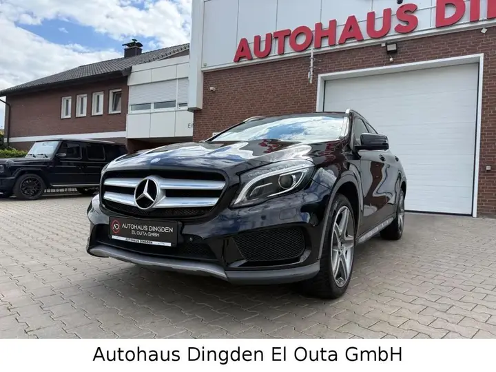Mercedes-Benz Gla 200 Amg-Line