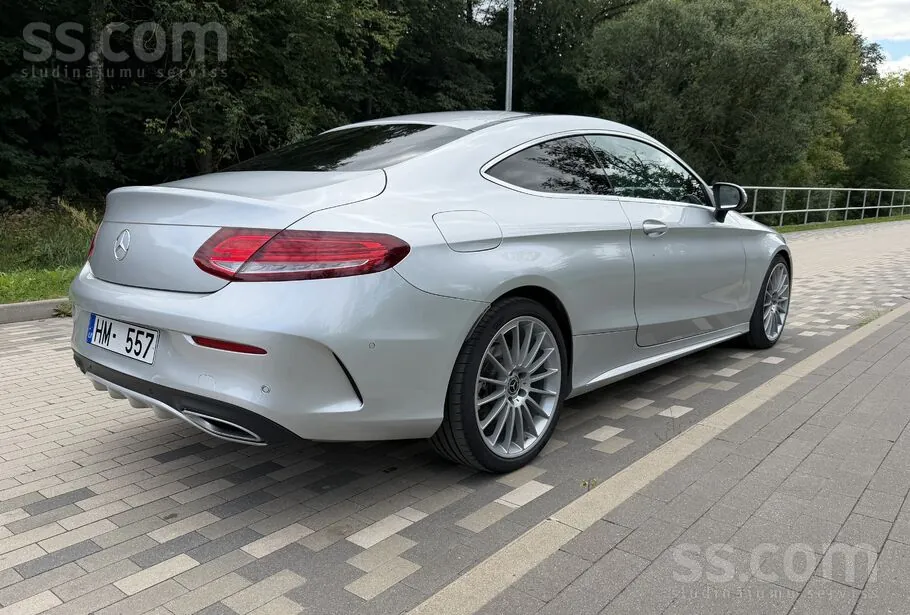 Mercedes-Benz C220D 2016 photo 3