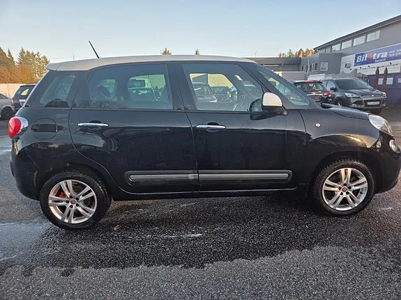 Fiat 500L 2014 photo 2