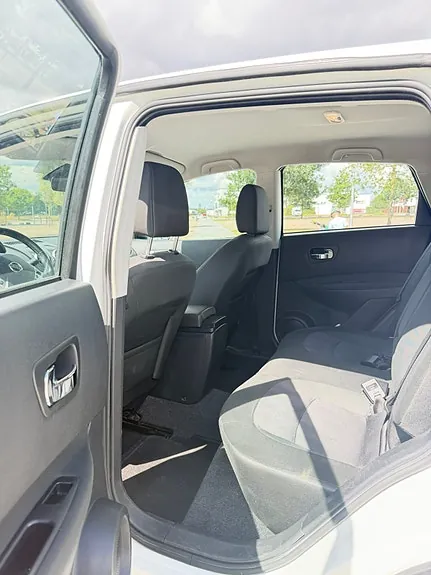 Nissan Qashqai 2011 photo 4