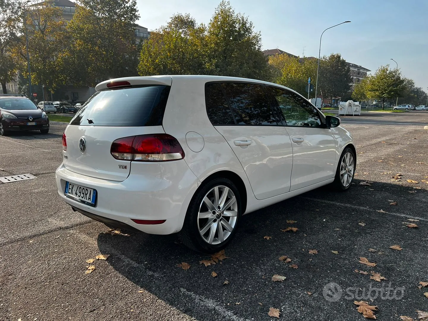 Volkswagen Golf 2011 photo 4