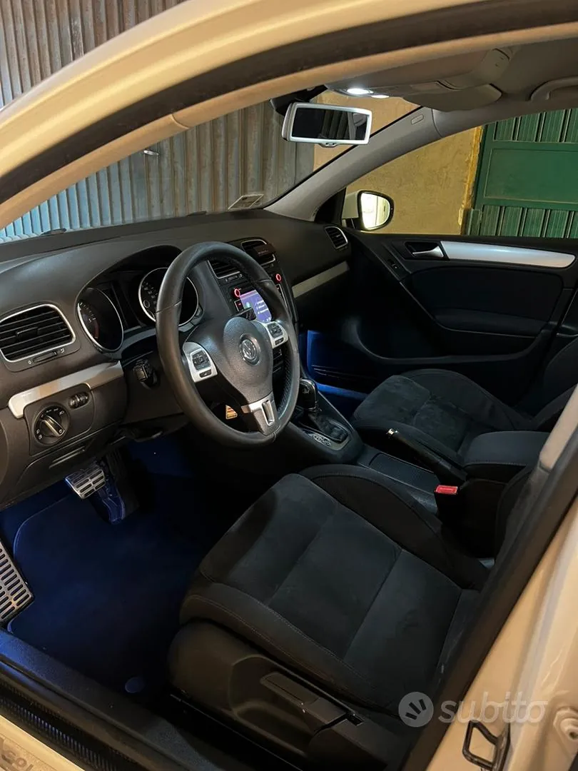 Volkswagen Golf 2011 photo 5