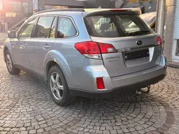 Subaru Legacy 2013 photo 3
