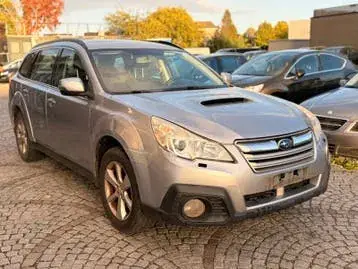 Subaru Legacy 2013 photo 2