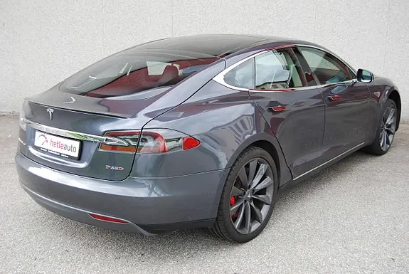 Tesla Model S 2015 photo 4